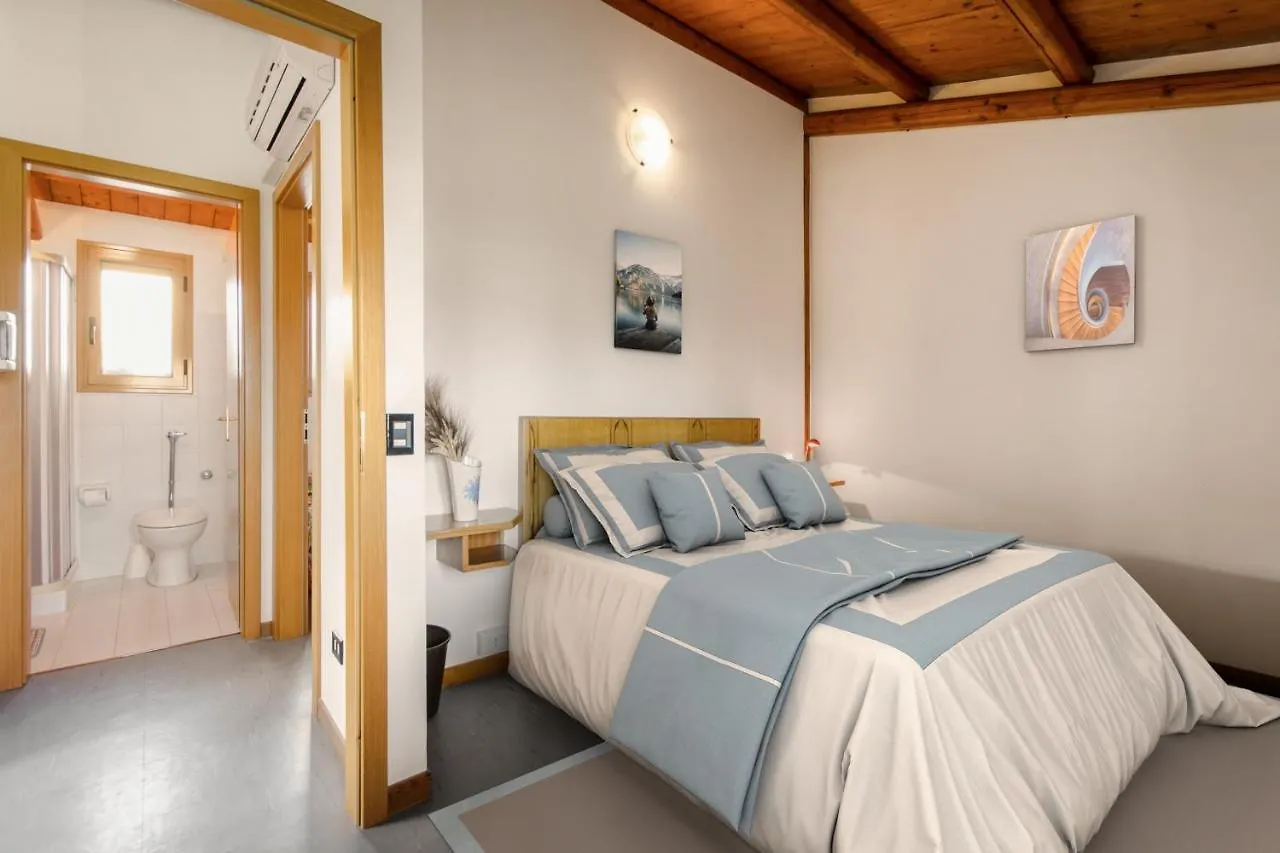 Arisa -Terrazza Privata 60 Mq Sulla Spiaggia Донналуката