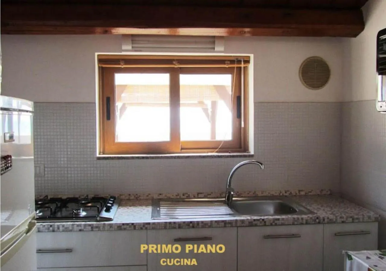Arisa -Terrazza Privata 60 Mq Sulla Spiaggia Donnalucata  Italy