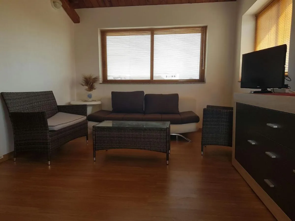 Holiday home Arisa -Terrazza Privata 60 Mq Sulla Spiaggia Donnalucata
